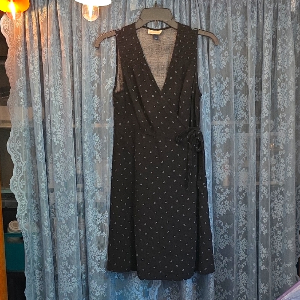 Universal Thread Black Wrap Midi Dress